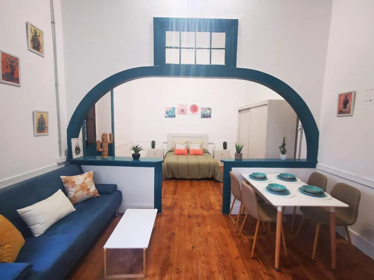 Atlantis Surf Hostel Moya  Espagne