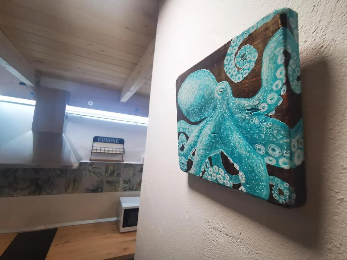 Atlantis Surf Hostel Moya  0*, Moya (Gran Canaria) Hiszpania